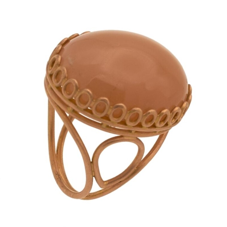 Anillo de oro rosa y piedra luna Anillo de oro rosa y piedra luna