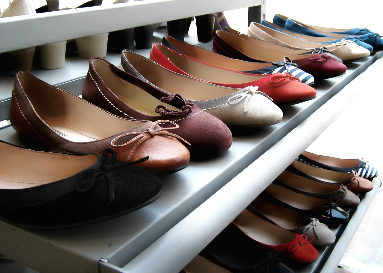 Zapatos cómodos de mujer, ¿por qué se han vuelto tendencia?